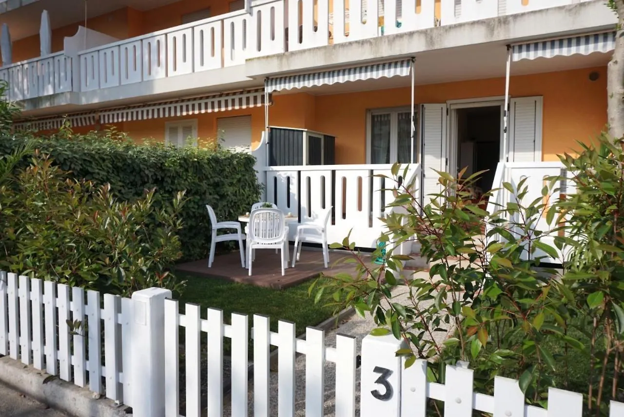Fantastic Apartment With Garden In Residence With Pool - Great Location 圣玛格丽塔波尔勒港