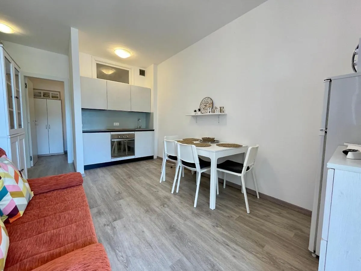 Fantastic Apartment With Garden In Residence With Pool - Great Location Porto Santa Margherita di Caorle
