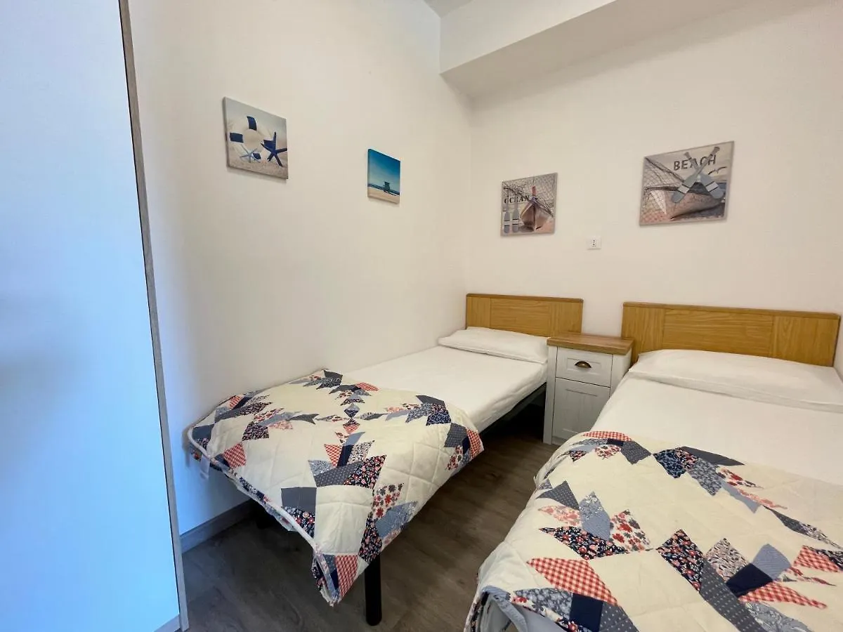 Fantastic Apartment With Garden In Residence With Pool - Great Location Porto Santa Margherita di Caorle